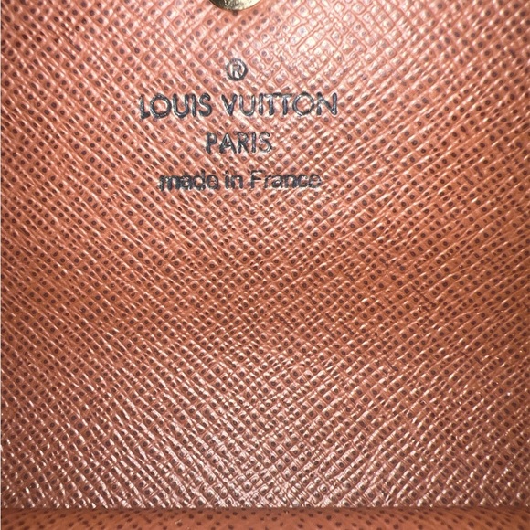 Authentic Louis Vuitton Monogram Portefeuille
International M61217 Long … - Picture 2 of 6